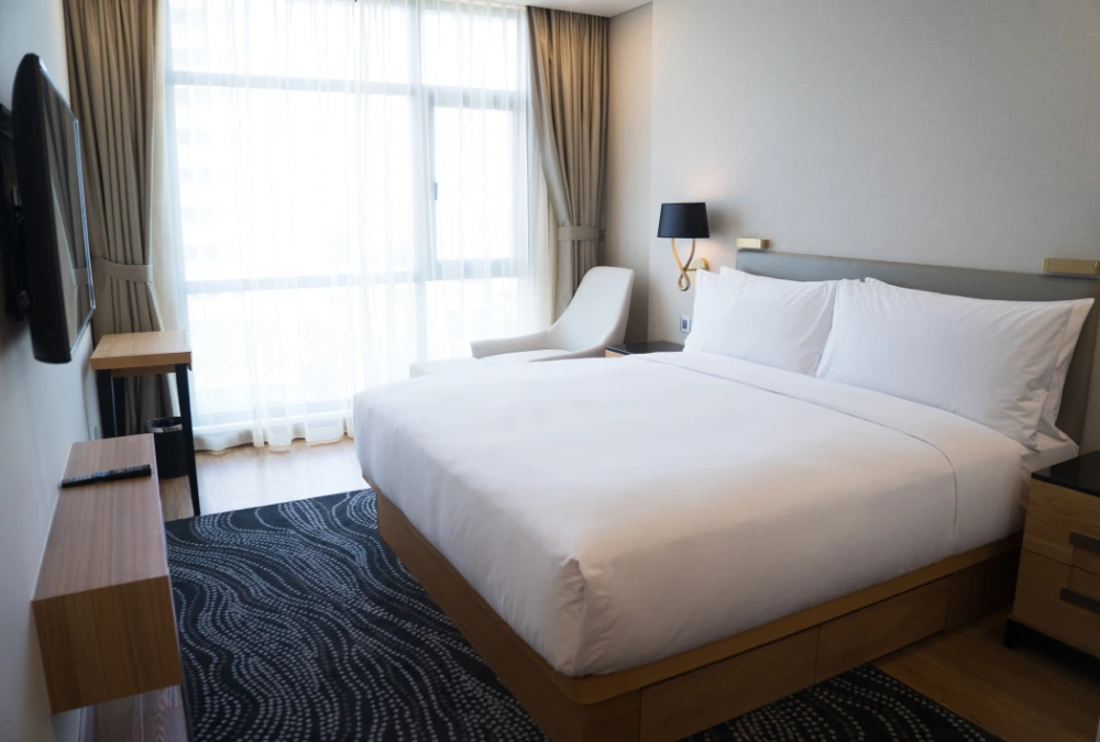 hotels near Phitsanulok Airport