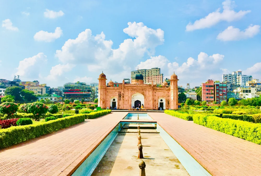 9 Best Dhaka Attractions: Where History Meets Culture 6 places to visit in Dhaka with family