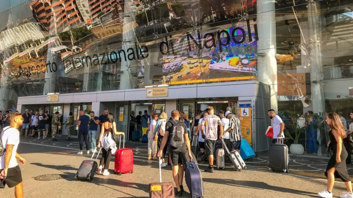 hotel di Bandara Napoli