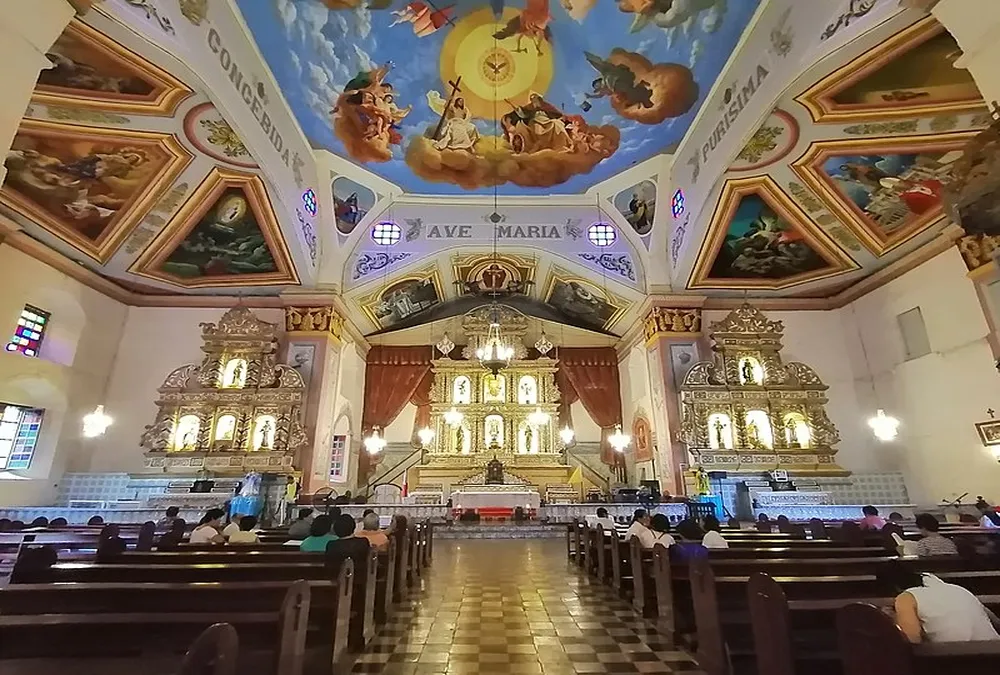 8 Tempat Wisata di Tagbilaran Terpopuler: Hanya di Sini! 8 tempat wisata Baclayon Church di Tagbilaran