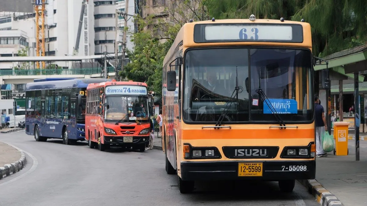 Bus di Samui 11zon 11zon
