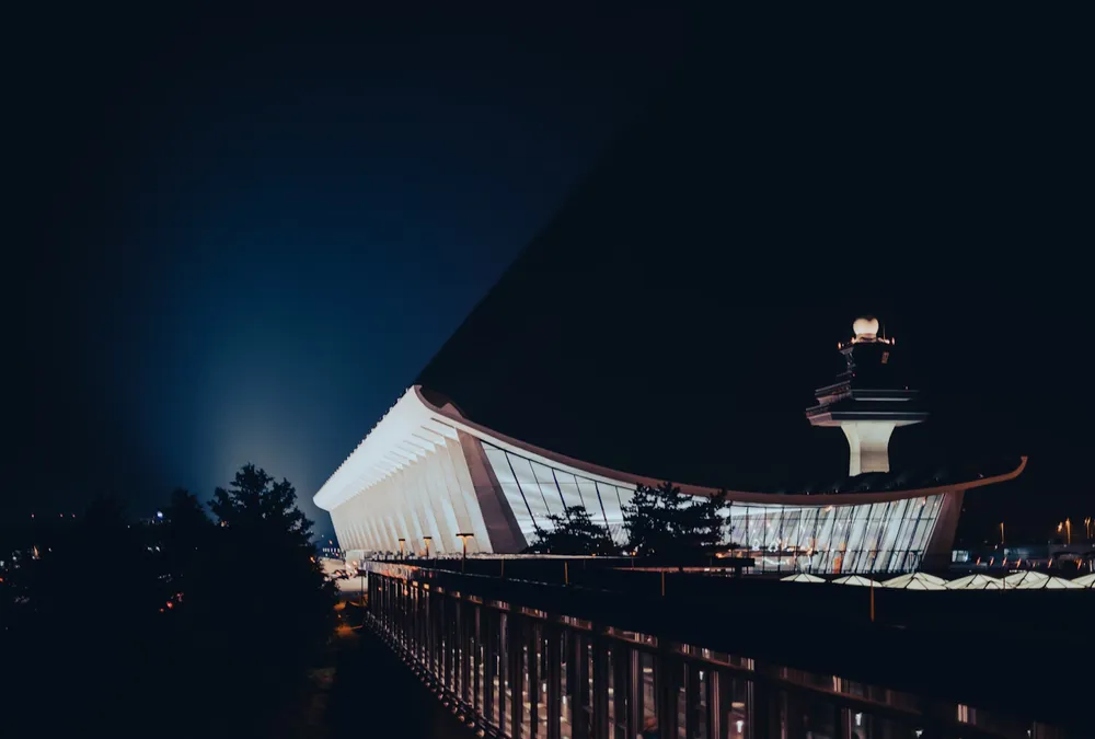 A Guide to Seamlessly Navigate Dulles Airport Terminal