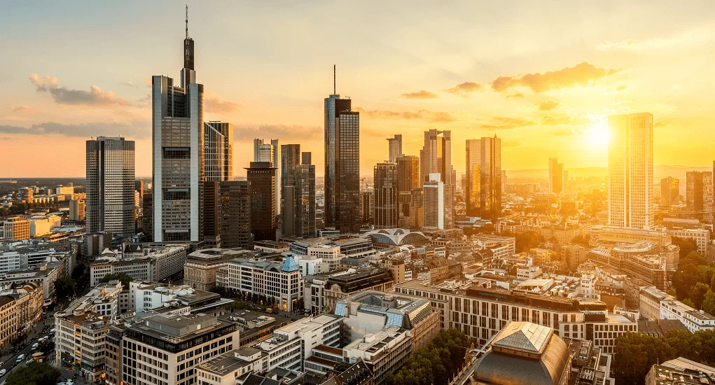 Enjoy the Beautiful Scenery 1 1