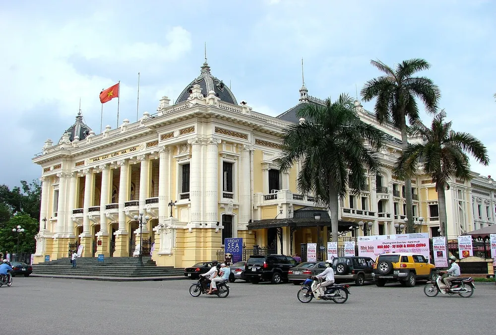 Hanoi attractions at night