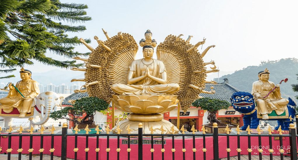 Hong Kong - The 10,000 Buddha Monastery