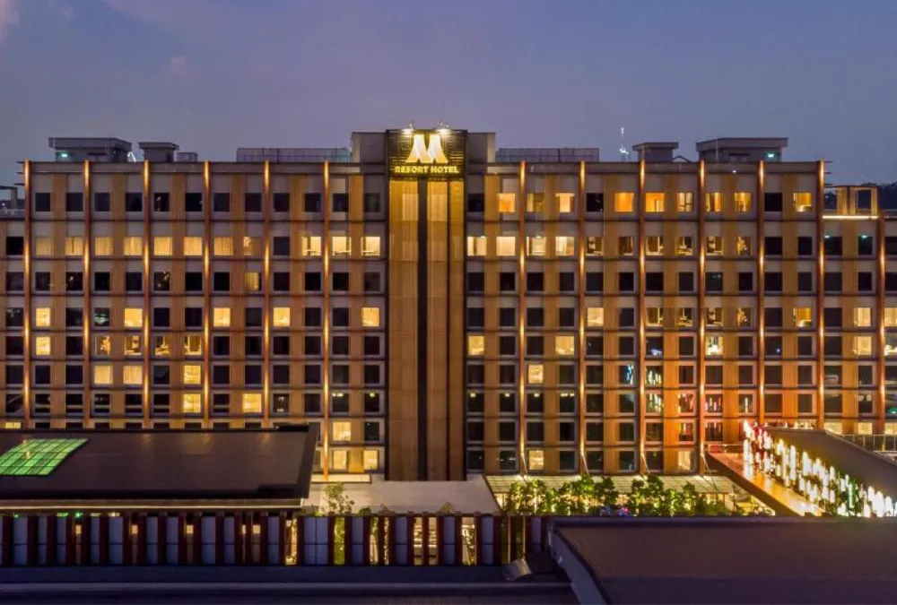 hotel di kuala lumpur dekat mrt