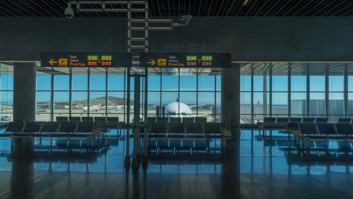 Palma Airport Terminal 11zon