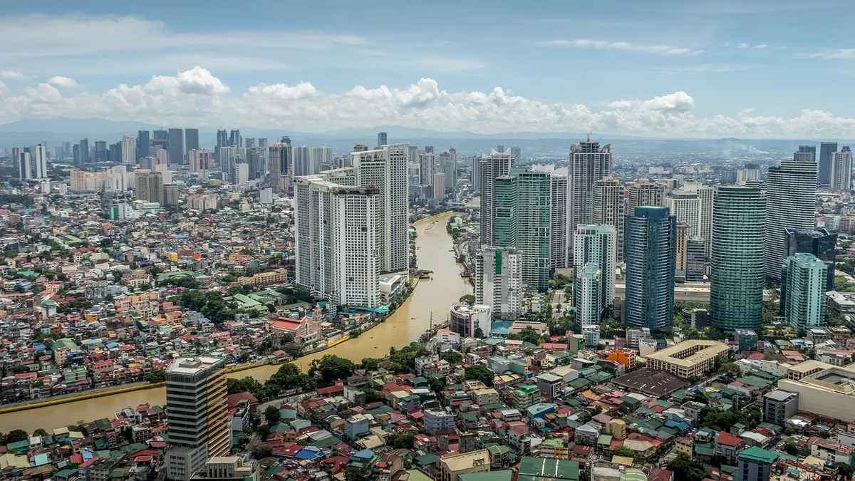 rekomendasi hotel di Tacloban terbaik
