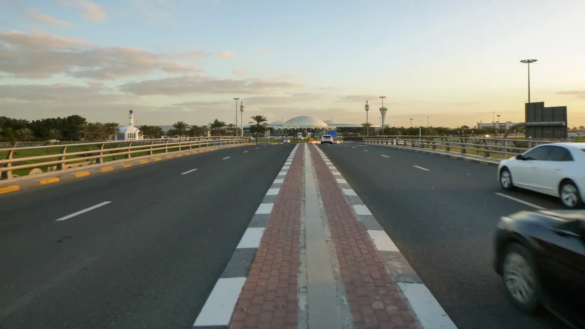 Sharjah Airport Transport Guide 11zon