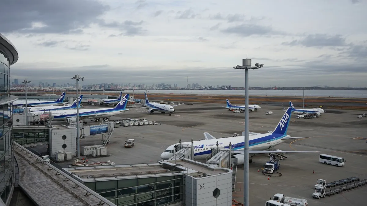 airport at Tokyo 11zon