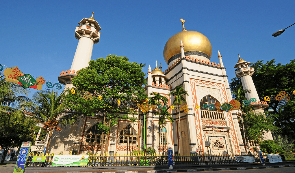 Mengunjungi Masjid Sultan Terbesar Dan Tertua Di Singapura